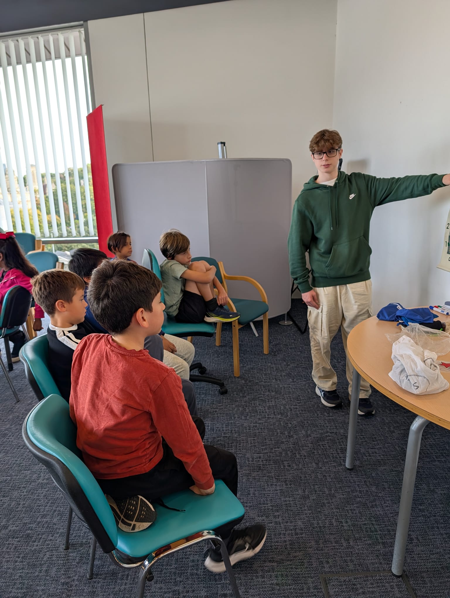 Teaching session at the whiteboard